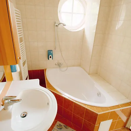 Aquilo Apartmanok Tihany Exterior photo