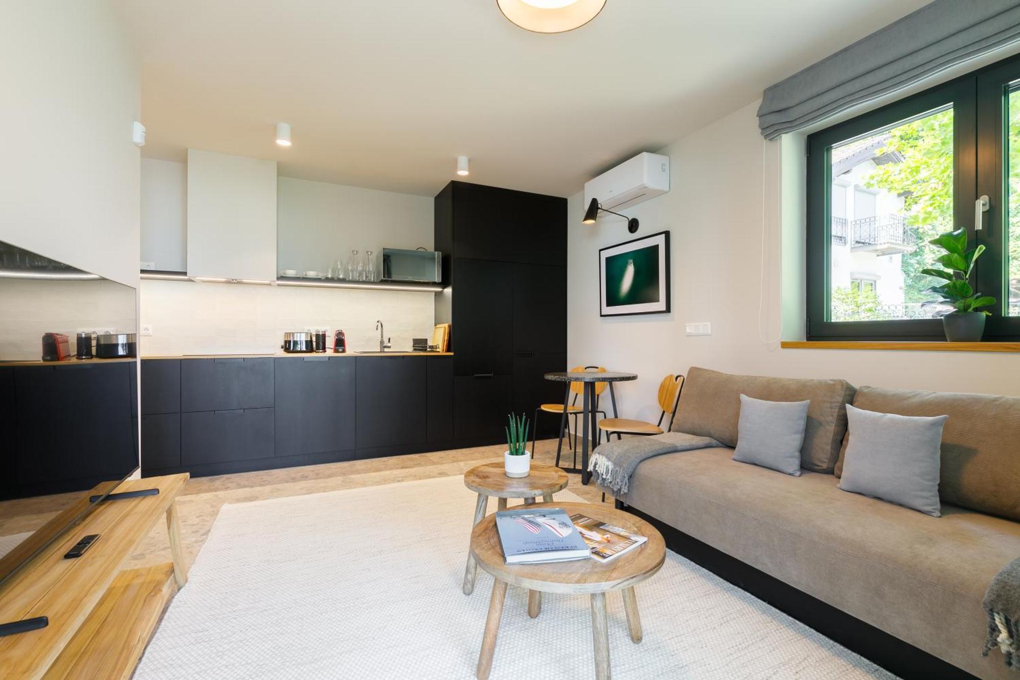 Aquilo Apartment